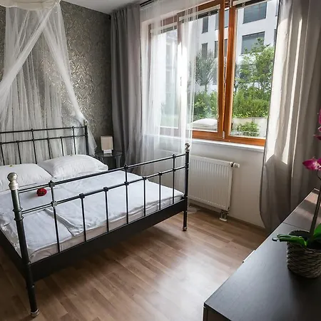 Apartment Magical In *