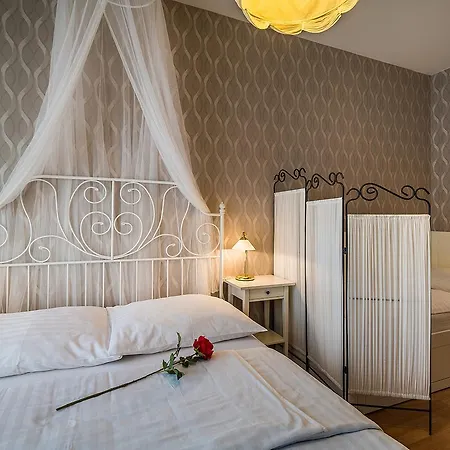 Apartment Magical In